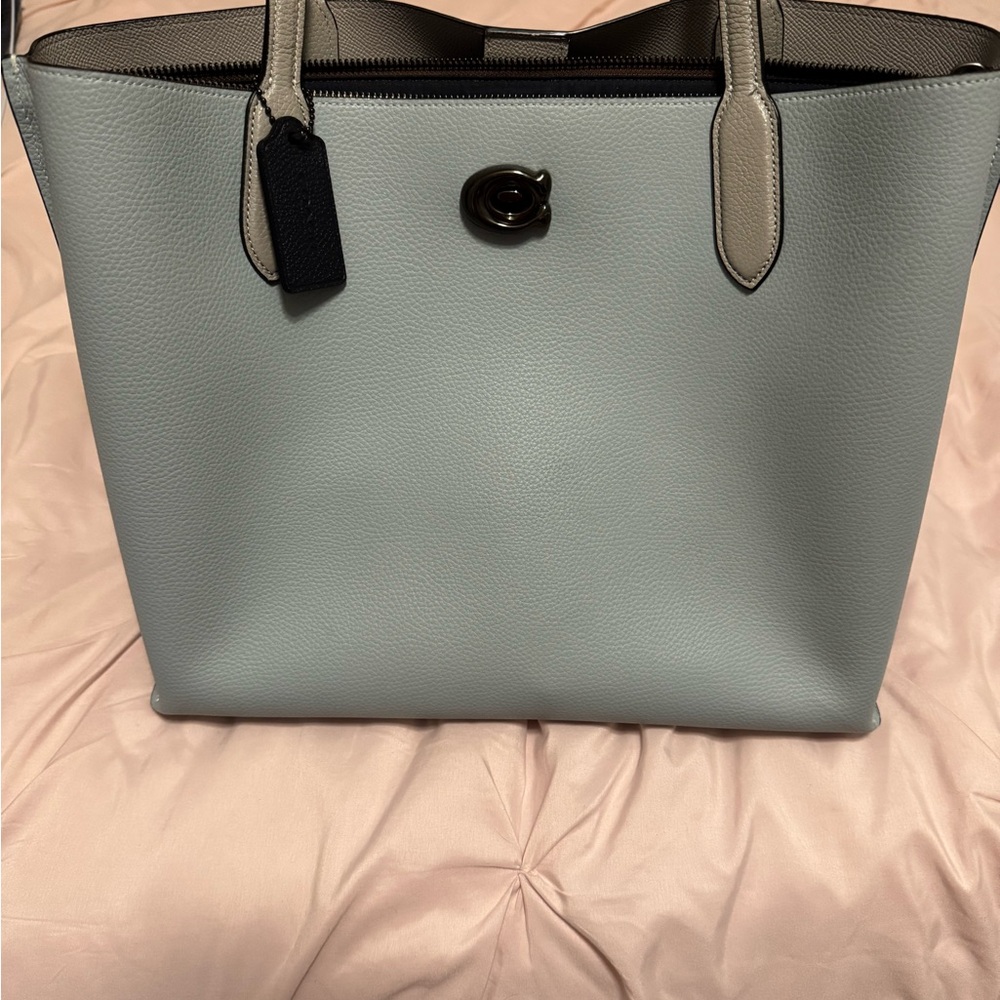 Elegant Gray Tote Bag